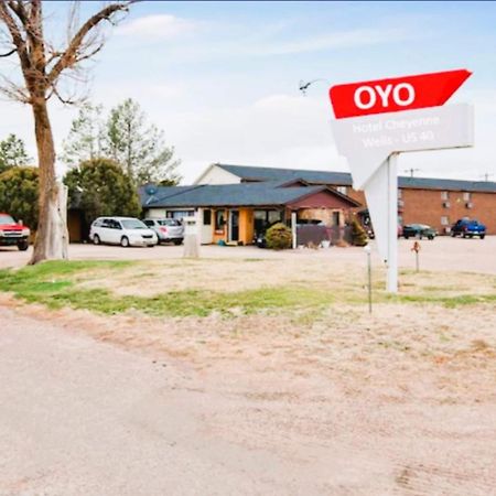 Oyo Hotel Cheyenne Wells - Us 40 Eksteriør bilde
