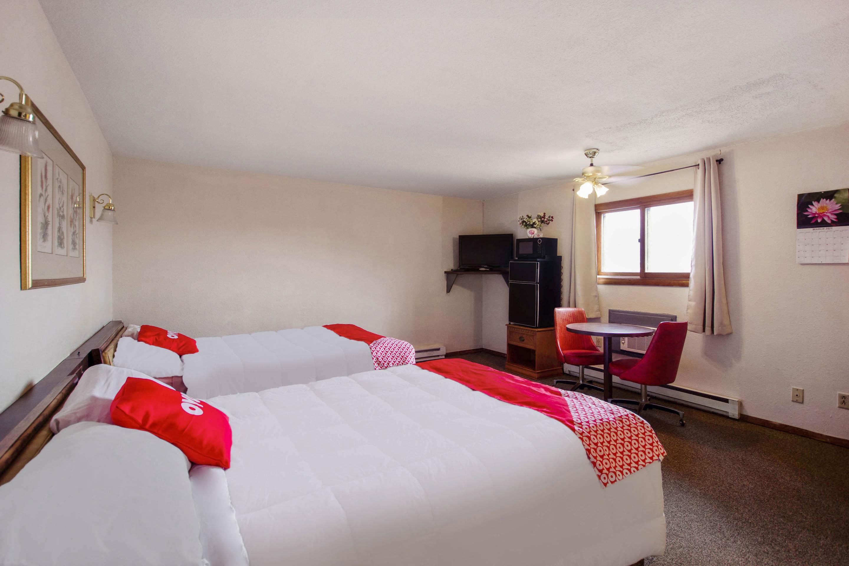Oyo Hotel Cheyenne Wells - Us 40 Eksteriør bilde