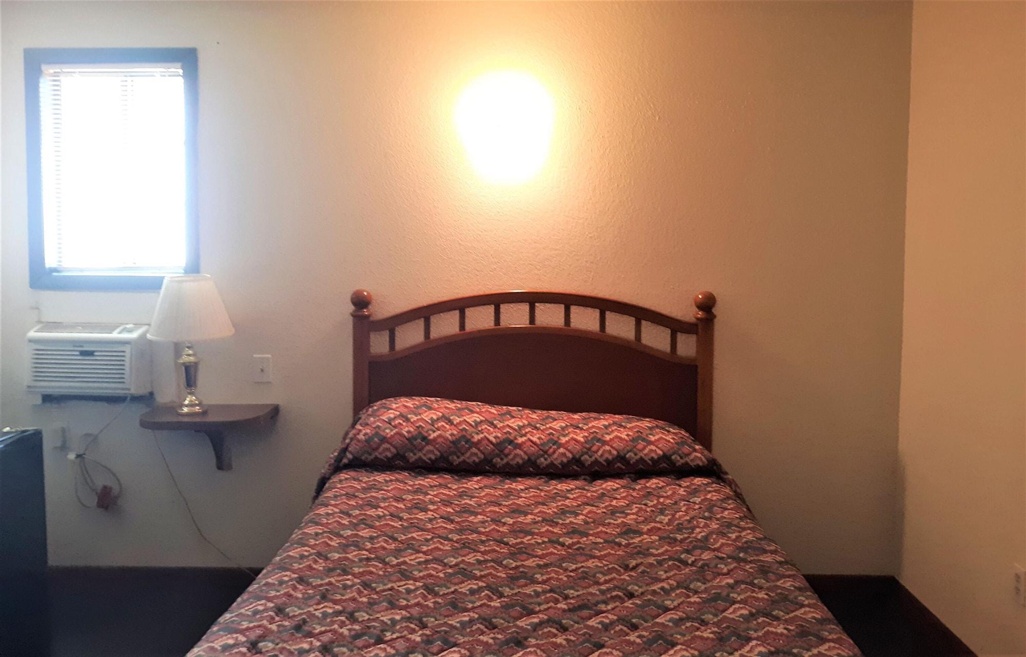 Oyo Hotel Cheyenne Wells - Us 40 Eksteriør bilde