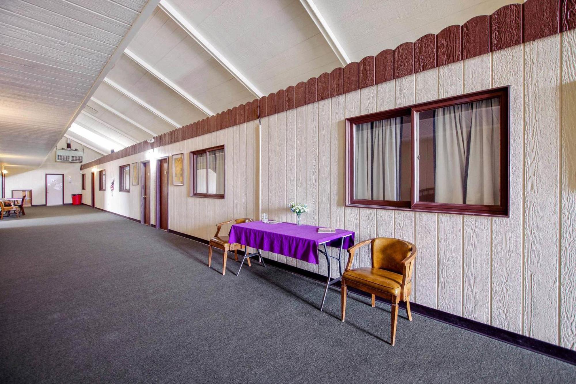 Oyo Hotel Cheyenne Wells - Us 40 Eksteriør bilde